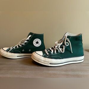 Like new Converse high top Chuck 70s dark green